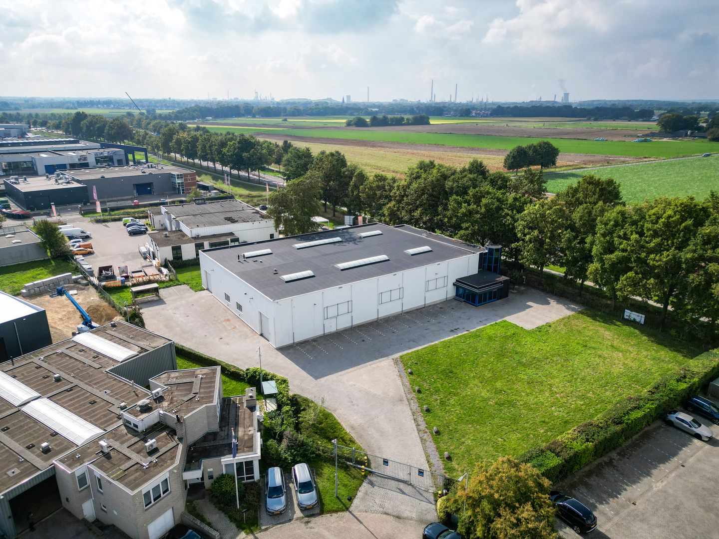 Bekijk foto 1 van Nijverheidsstraat 14