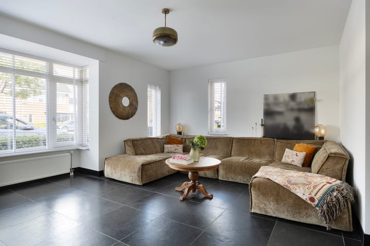 Foto 3 van Voorschotenstraat 78