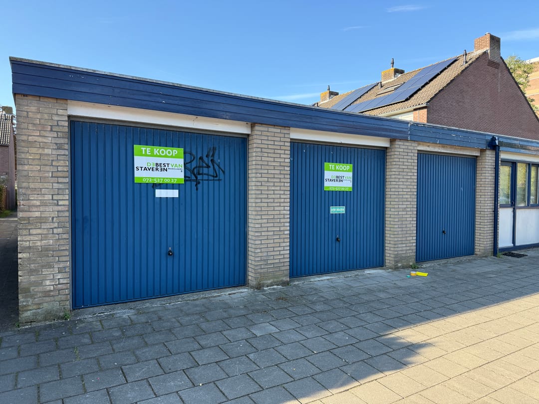 Photo 1 of IJsselstraat 33