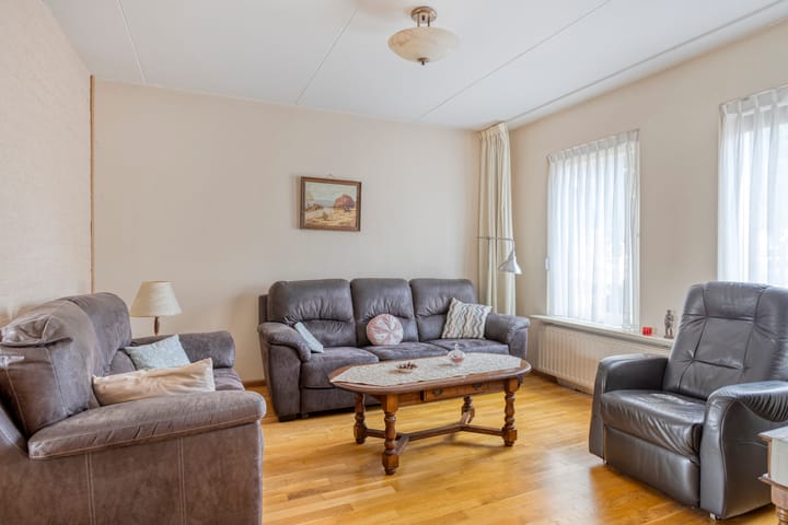 Foto 3 van Straatsburglaan 26