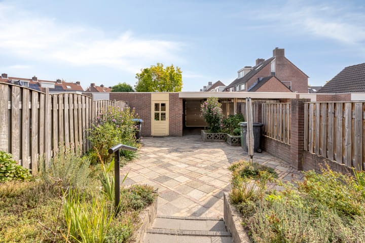 Foto 18 van Straatsburglaan 26