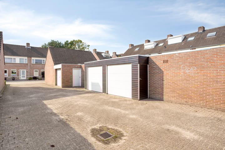 Foto 23 van Straatsburglaan 26