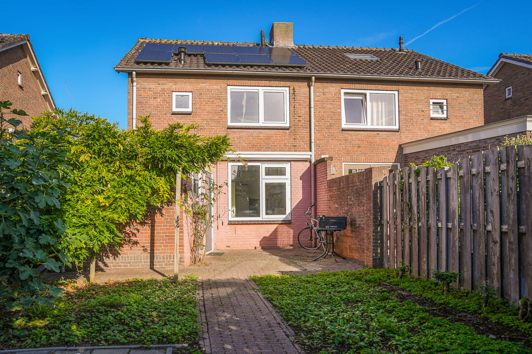 Foto 23 van Burg. van Goelst Meijerweg 7