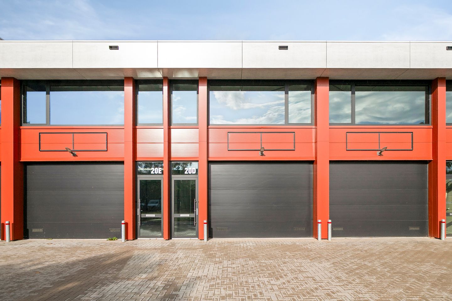 View photo 1 of Edisonstraat 20-D