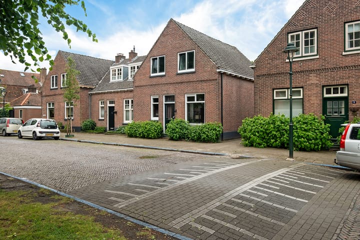 Photo 1 of Beckumerstraat 8