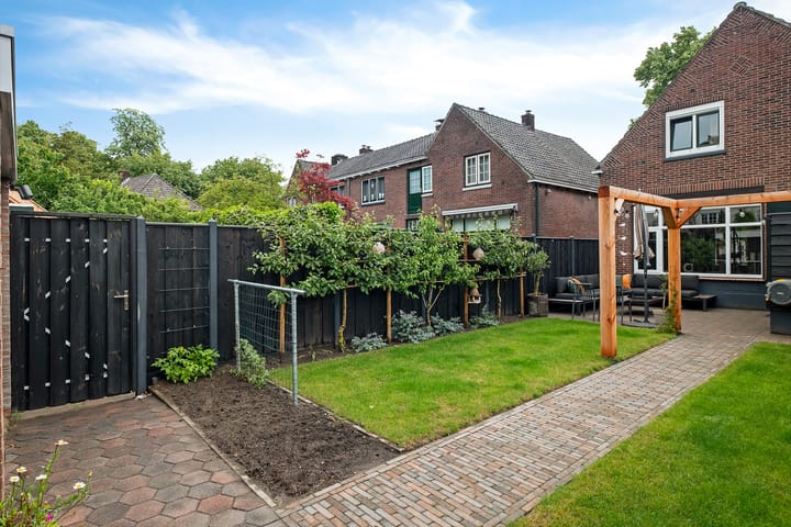 Photo 42 of Beckumerstraat 8