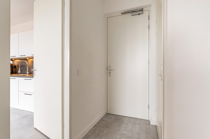 Foto 9 van Makassarhof 120