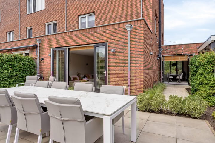 Foto 42 van Zenderenstraat 29