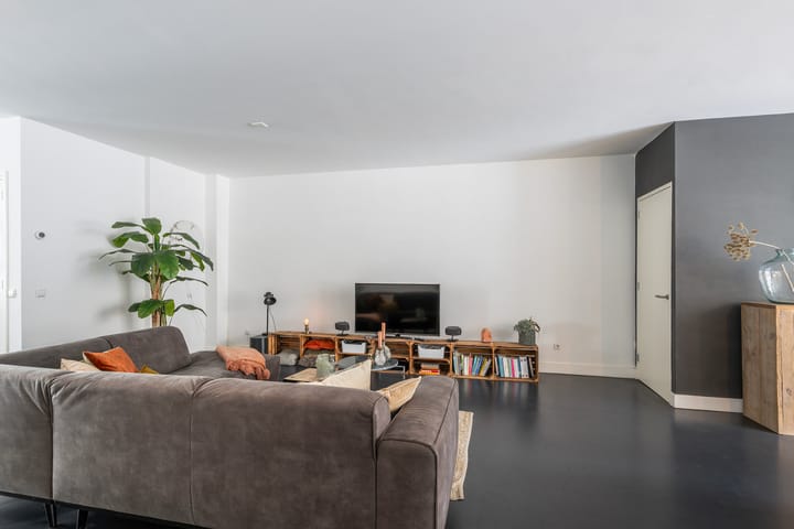 Foto 15 van Emmastraat 147