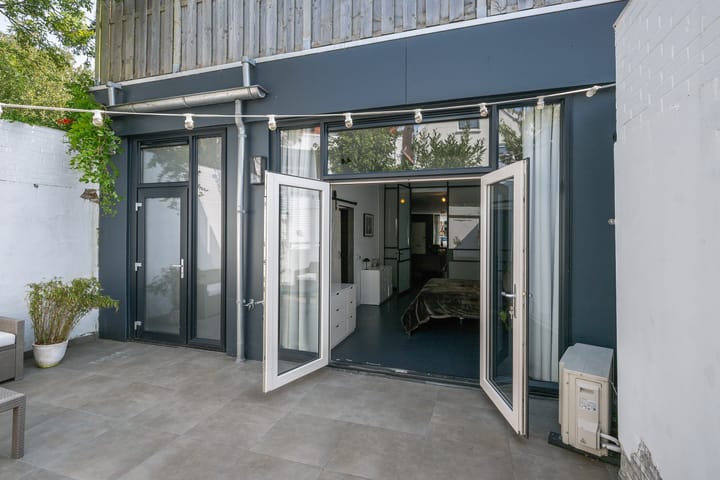 Foto 29 van Emmastraat 147