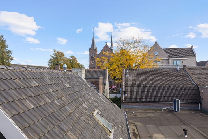 Photo 24 of Deken van Erpstraat 7-L