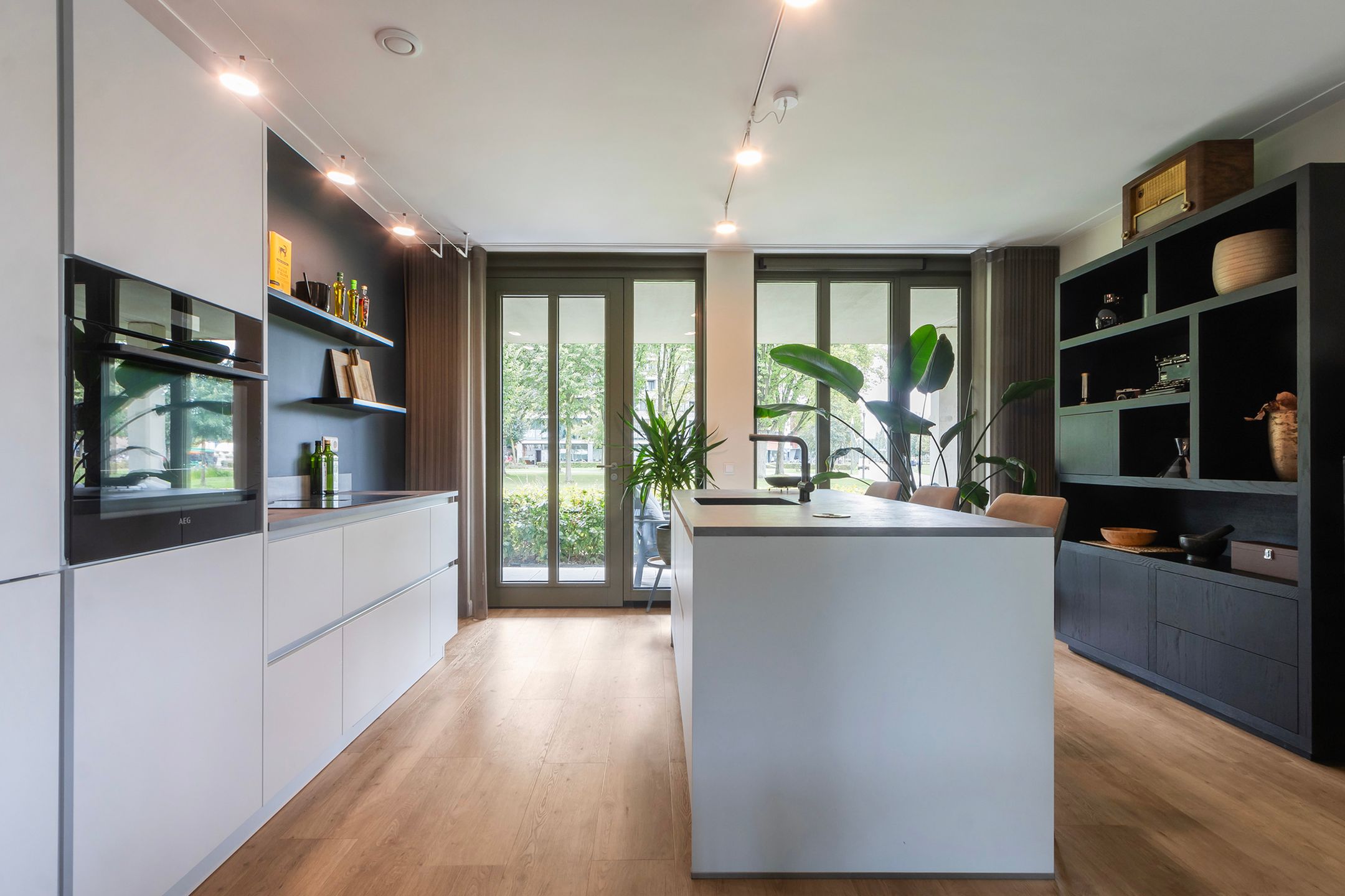 Photo 12 of Prof. Gunninglaan 1