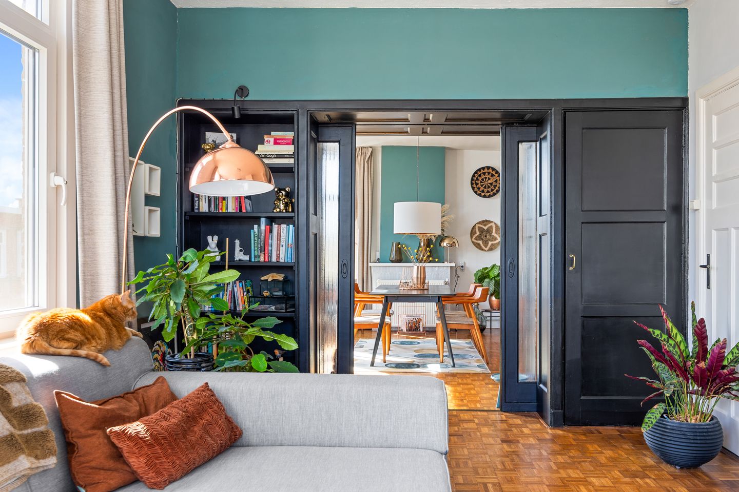 Foto 10 van van der Marckstraat 5