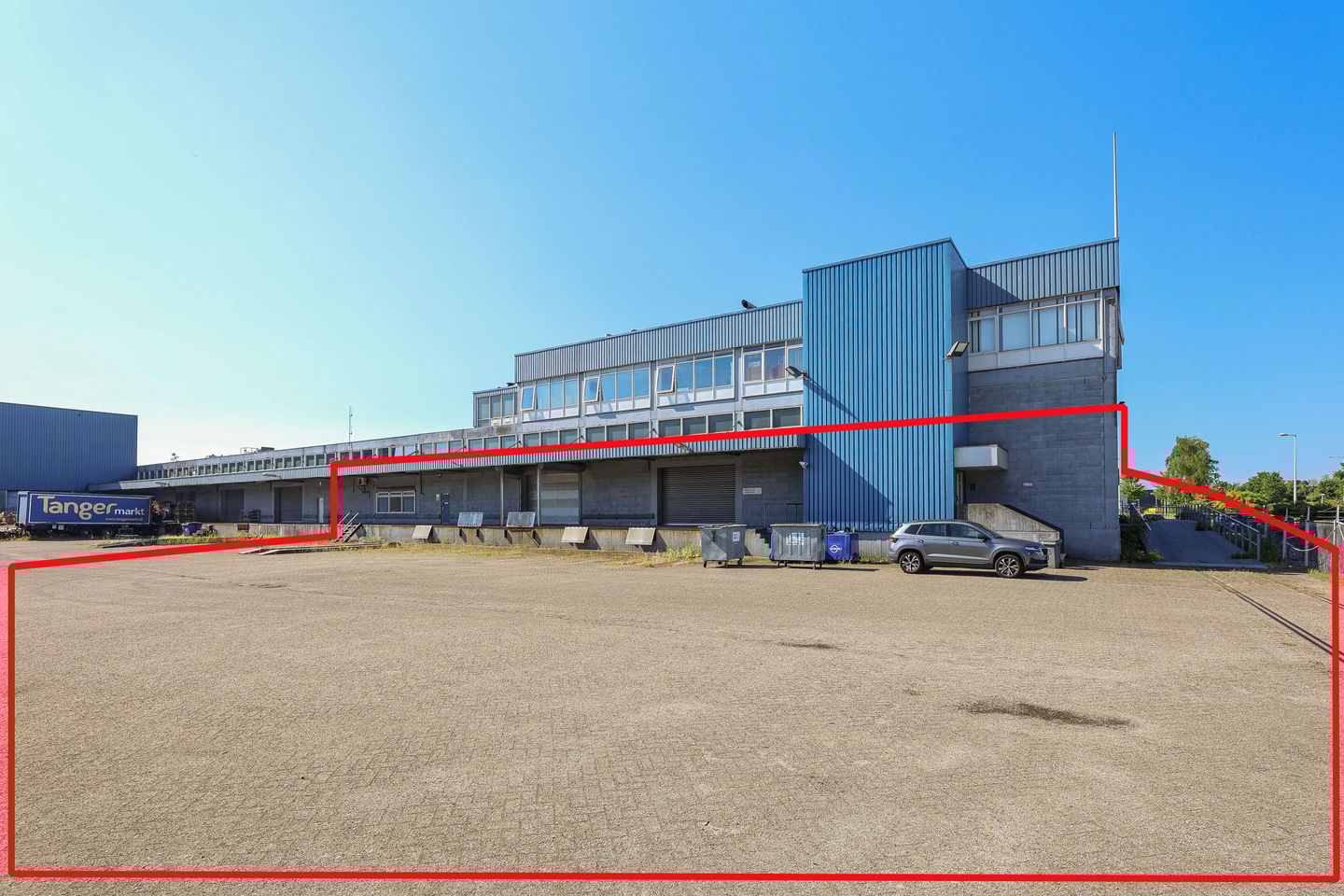 Bekijk foto 2 van Deccaweg 16