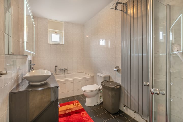 Foto 18 van Uithof 6