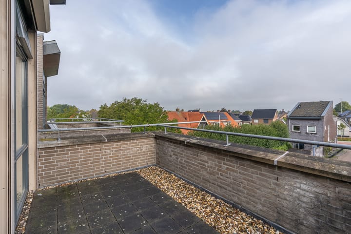 Foto 22 van Uithof 6