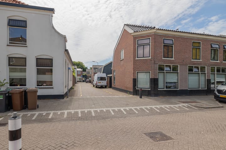 Photo 37 of Havenstraat 32