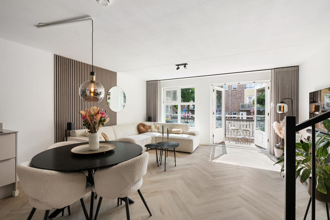 Foto 1 van Mattenbiesstraat 60