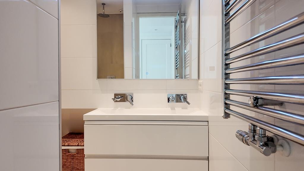 Photo 28 of Govert Flinckstraat 384-3