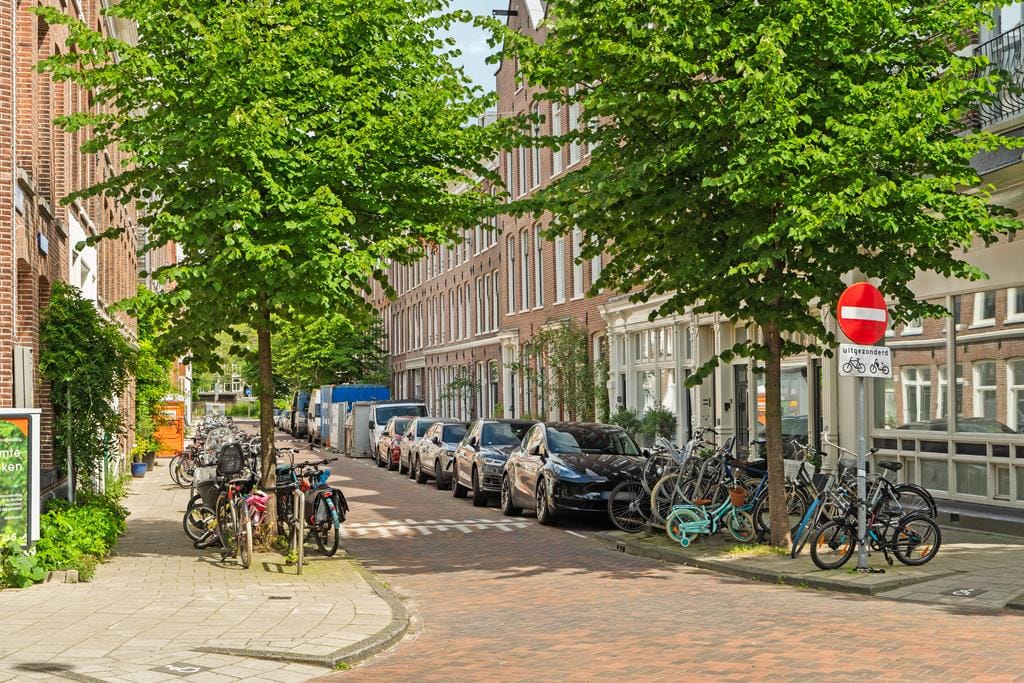 Photo 38 of Govert Flinckstraat 384-3