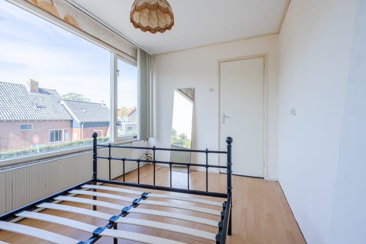 Foto 19 van v Leijdenstraat 10