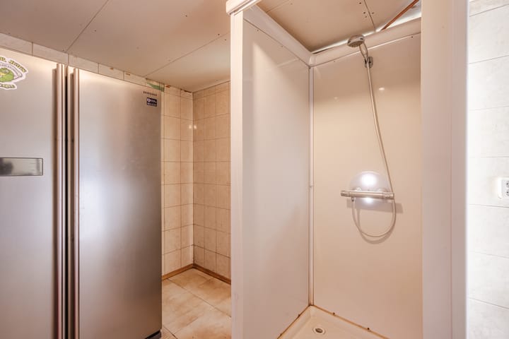 Foto 12 van v Leijdenstraat 10