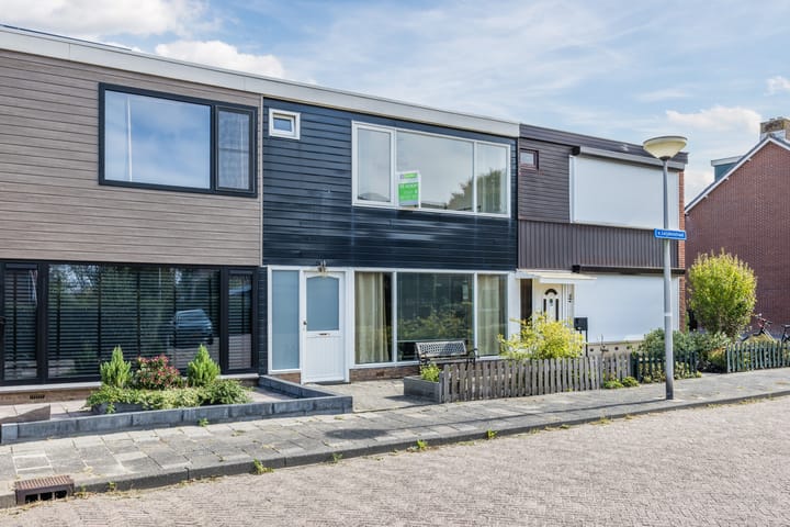 Foto 32 van v Leijdenstraat 10