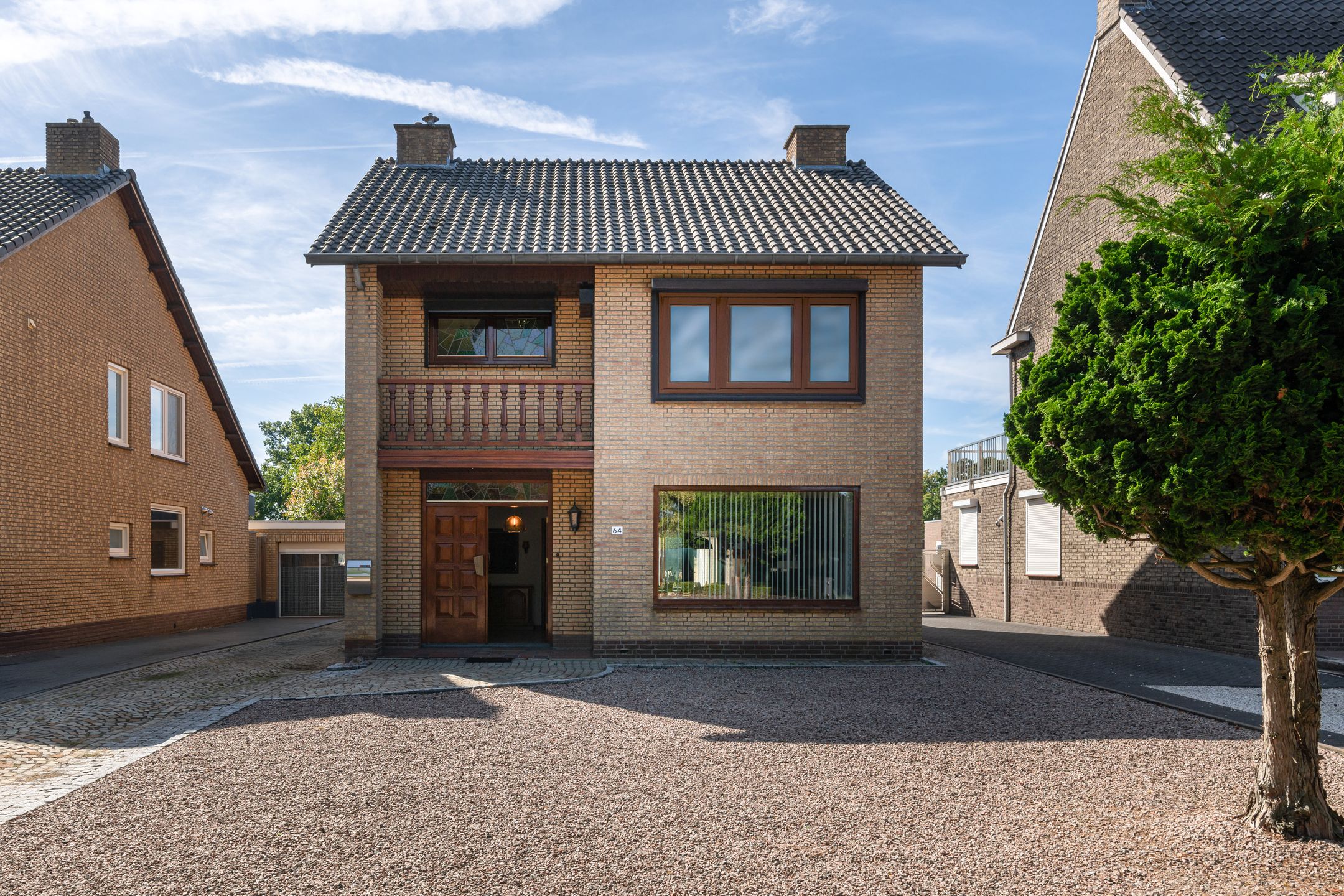 Julianalaan, 64, Papenhoven, 6124AJ, Limburg, Nederland 64