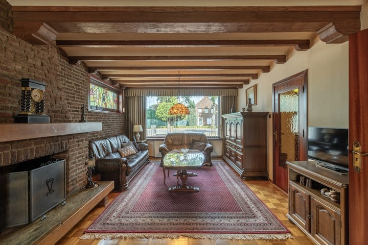 Foto 13 van Julianalaan 64