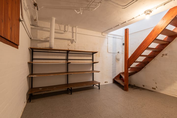 Foto 39 van Julianalaan 64