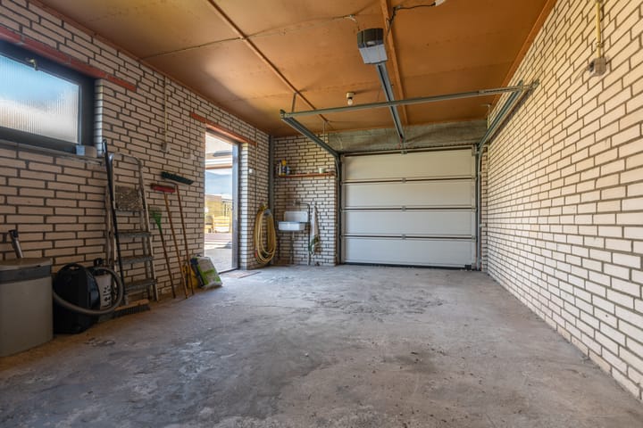 Foto 42 van Julianalaan 64