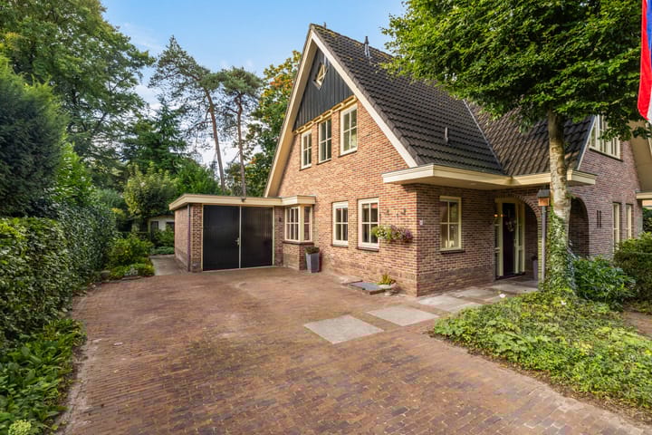 Photo 5 of Jacob Catslaan 85