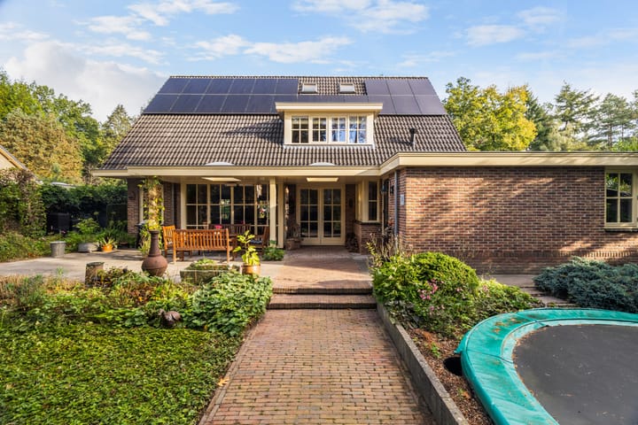 Photo 43 of Jacob Catslaan 85