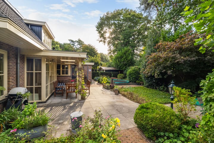 Photo 44 of Jacob Catslaan 85