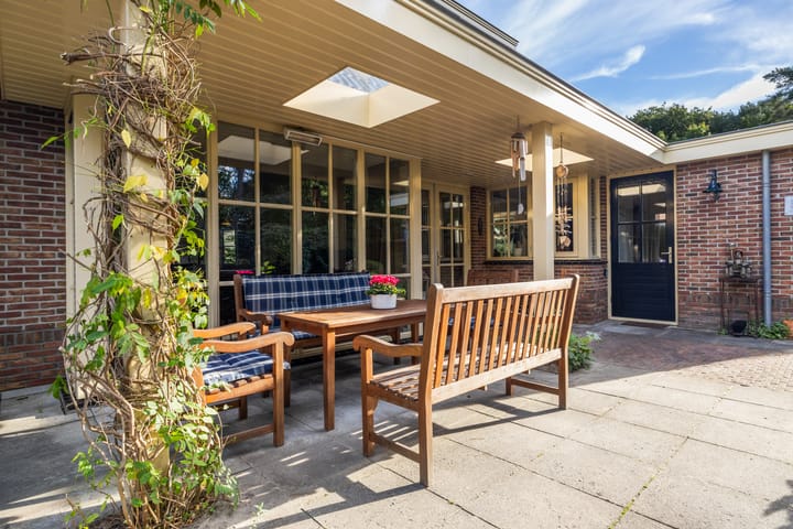 Photo 47 of Jacob Catslaan 85