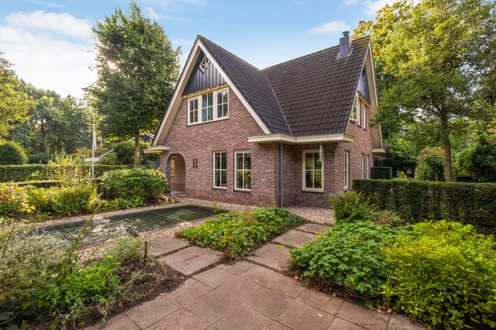 Photo 48 of Jacob Catslaan 85