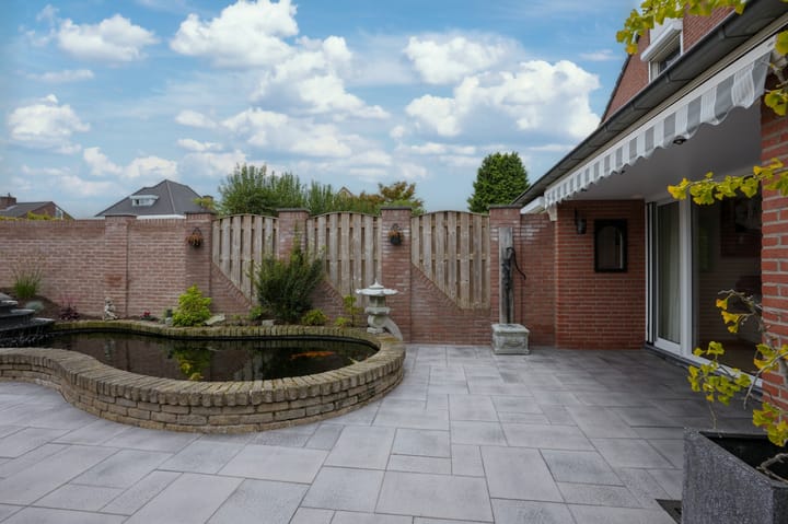 Foto 30 van Pastoor Hutschemakersstraat 5