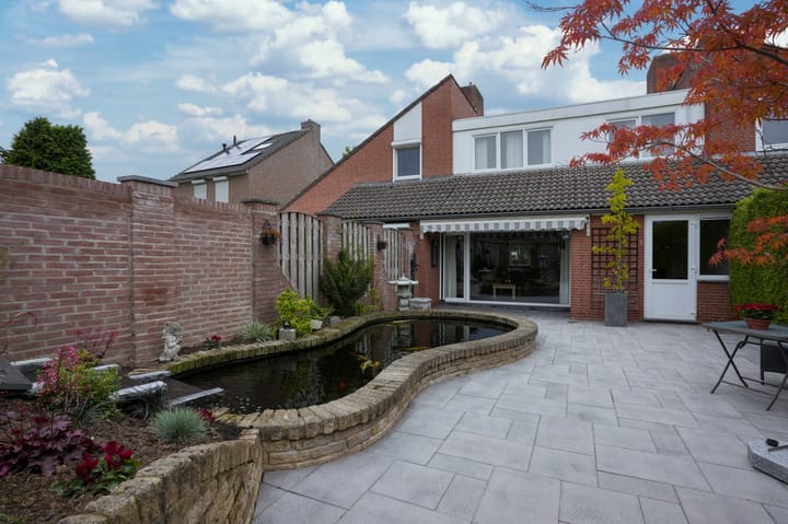 Foto 31 van Pastoor Hutschemakersstraat 5