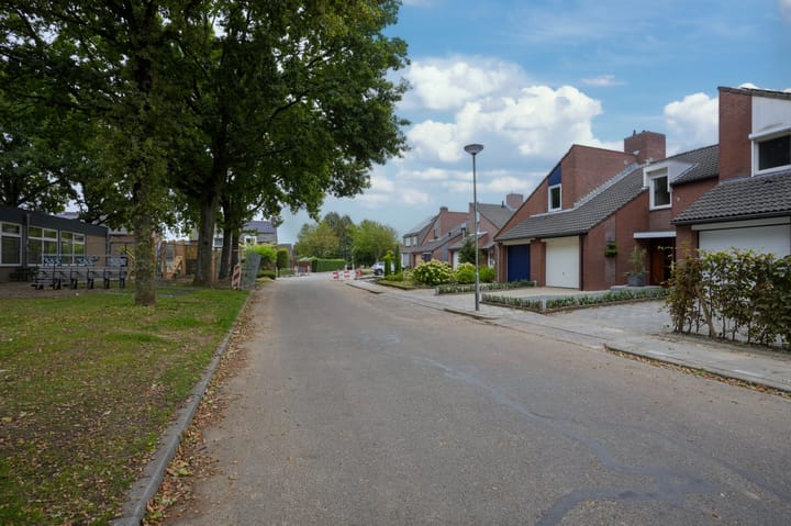 Foto 36 van Pastoor Hutschemakersstraat 5