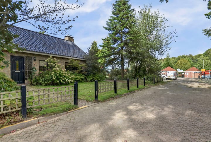 Foto 5 van Essenlaan 1