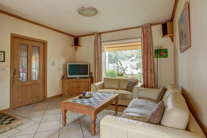 Foto 9 van Essenlaan 1