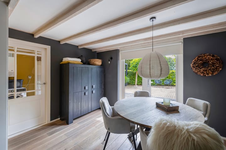 Foto 15 van Hoofdweg 206-D