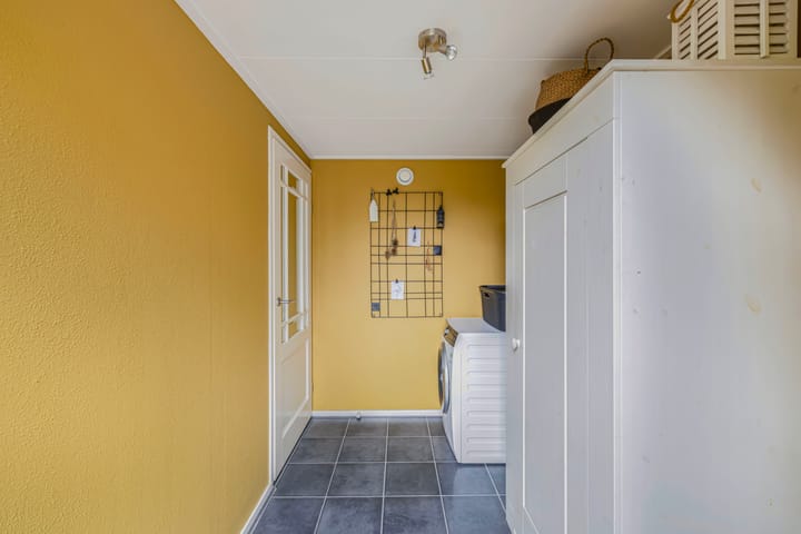 Foto 18 van Hoofdweg 206-D