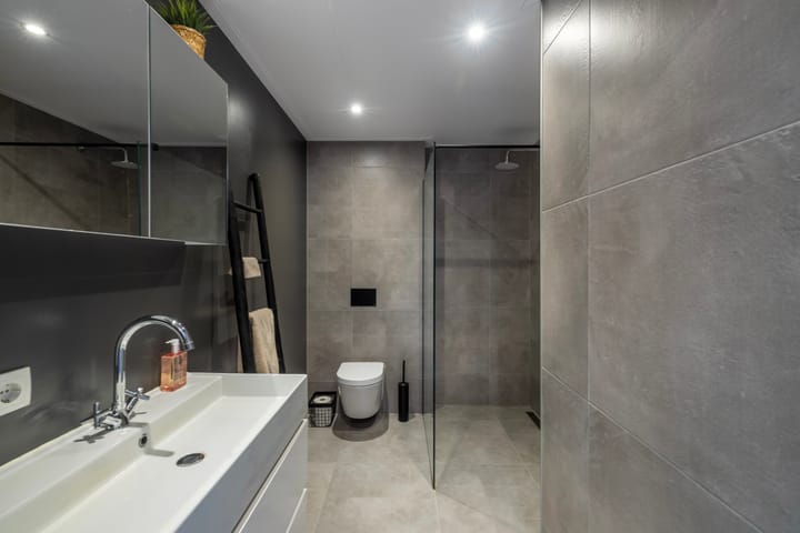 Foto 24 van Hoofdweg 206-D