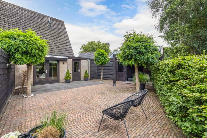 Foto 37 van Hoofdweg 206-D