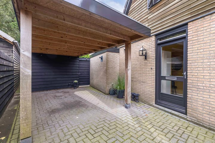 Foto 42 van Hoofdweg 206-D