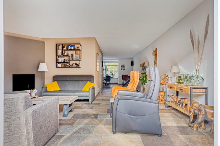 Foto 6 van Zadelmaker 14