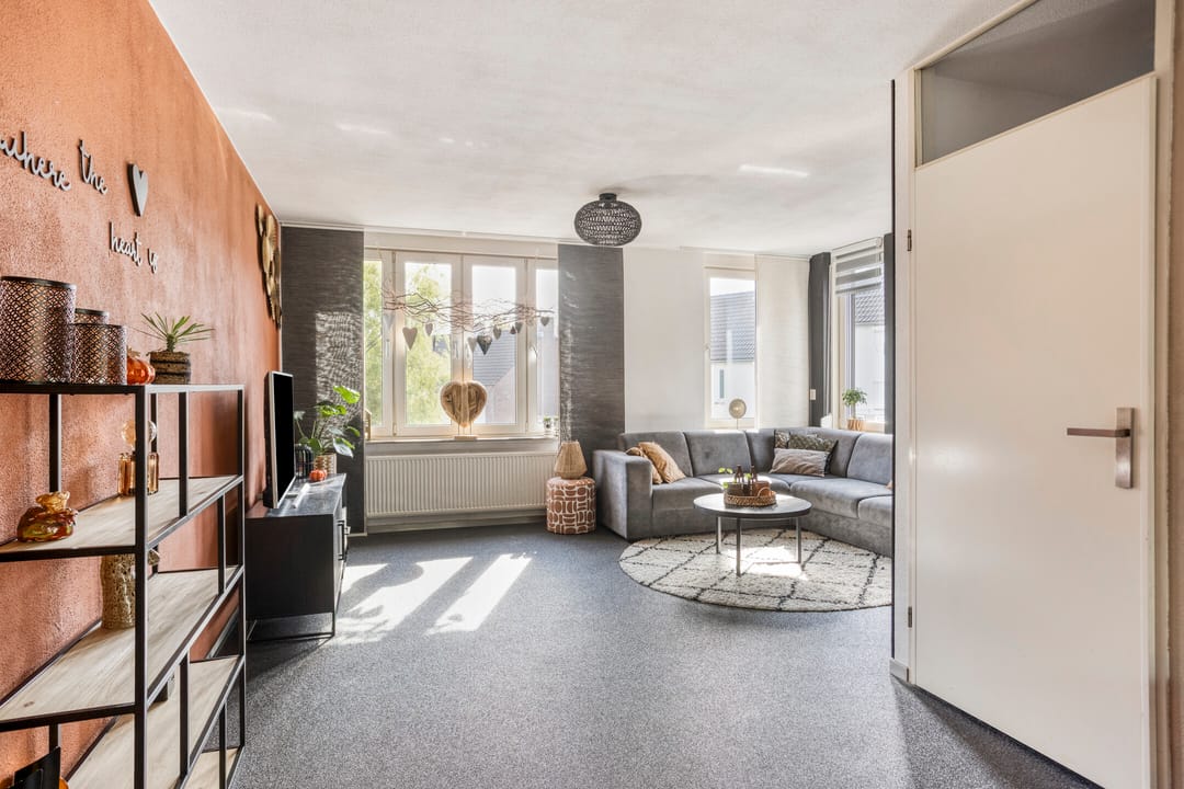 Photo 7 of Dokter Haackstraat 2