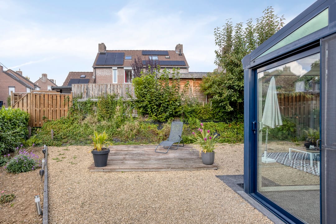 Photo 28 of Dokter Haackstraat 2