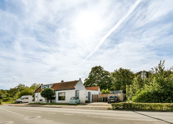 Photo 2 of Zandvoortselaan 140